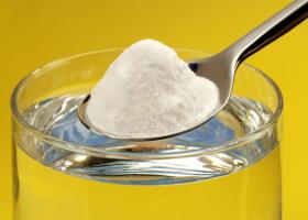 Простой и быстрый способ очистки самогона пищевой содой в домашних условиях Как очистить самогон от сивушных масел содой